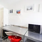 Bail Mobilite - Feel At In - Chic & Cozy *