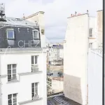 Bail Mobilite - Feel At In - Chic & Cozy Apartament *
