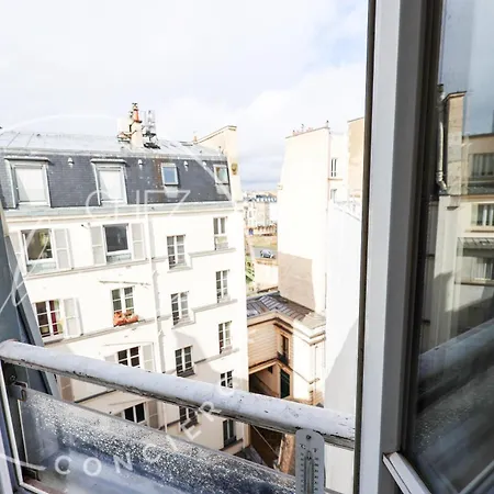 Bail Mobilite - Feel At In - Chic & Cozy Apartament *