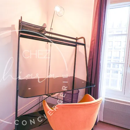 Bail Mobilite - Feel At In - Chic & Cozy *